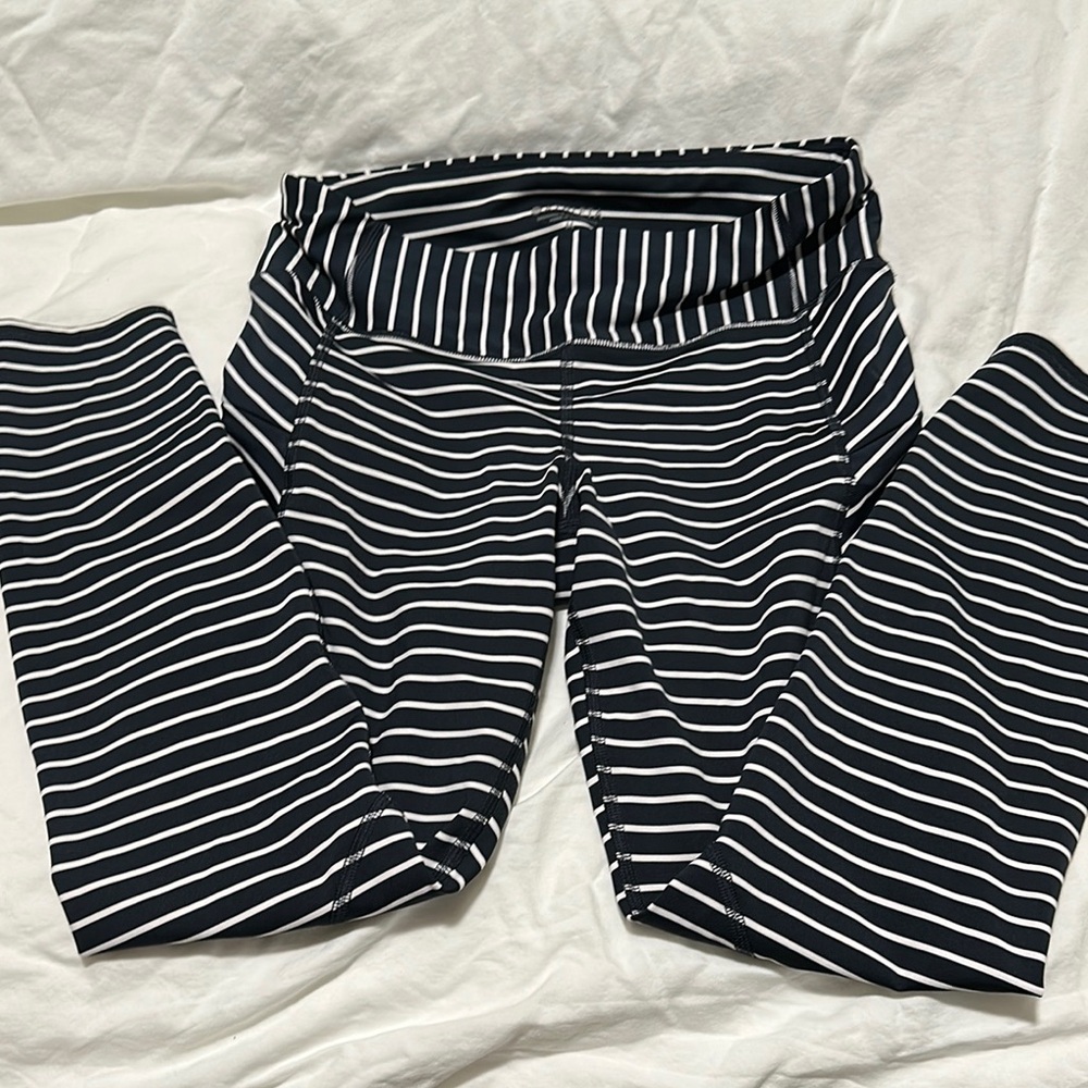 Athletica medium Black and White Striped Leggings